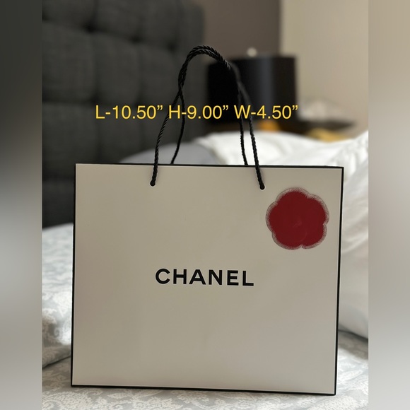 100% Authentic CHANEL Gift Bags - Picture 6 of 6